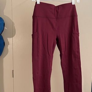 Fabletics high-waisted pocket cold leggings - L